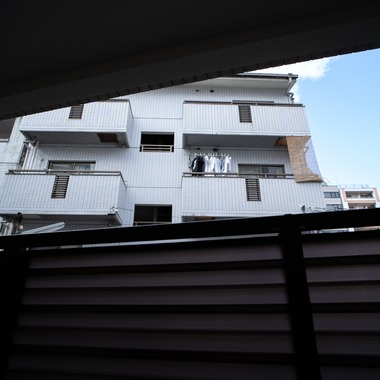 村崎玲巨が撮影した「広角17mmレンズ」の写真