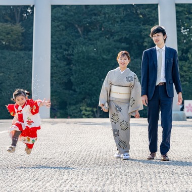 CREATIVE HOUSEが出張撮影した「七五三」の家族写真