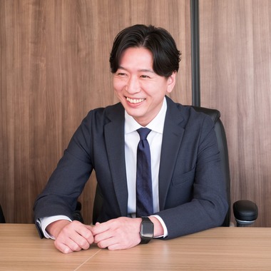 吉岡謙志が撮影した「インタビュー写真」の写真