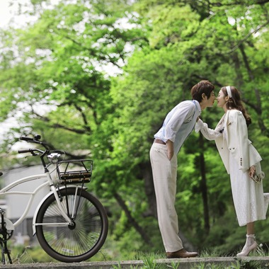 PHOTO STUDIO LUXE-スタジオリュクス-	が撮影した「エンゲージメントフォト」のウェディングフォト