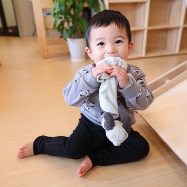 稲蔭一道が出張撮影した「託児所」の家族写真