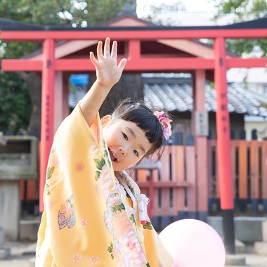 Merry Momentが出張撮影した「七五三 3歳女の子」の家族写真