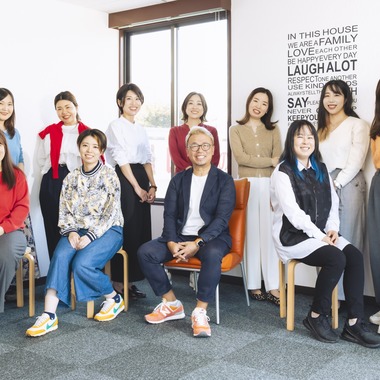 柿元写真事務所が撮影した「企業店舗のwebサイト・採用サイト」の写真