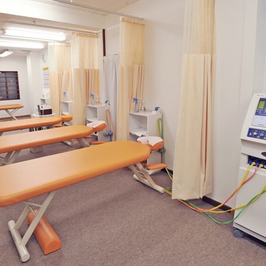 藤尾輝弘/フォトオフィスバドが撮影した「接骨院」の写真