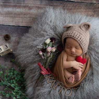 フォトラビが撮影した「ご自宅でニューボーンフォト」の写真