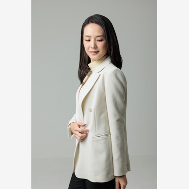 イトウ　ノブミチが撮影した「人物撮影例（宣材）_01」の写真