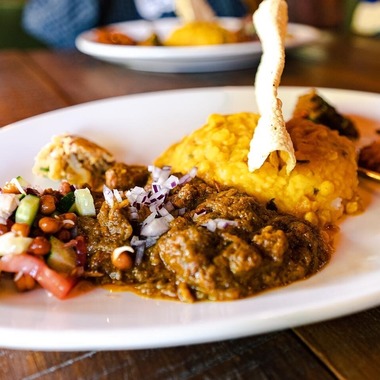 蓬台祐希が撮影した「カレー店での撮影」の写真