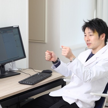 森安　照が撮影した「病院・クリニック（診察室・受付・プロフィール）」の写真