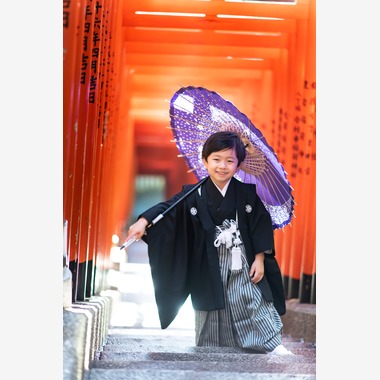 サキヤマ リエが出張撮影した「5才男の子・笑顔いっぱいの七五三＠日枝神社」の家族写真