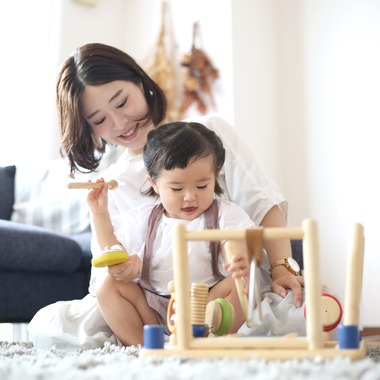 出張撮影HUG TIMEが撮影した「家族写真〜ご自宅にて〜」の写真