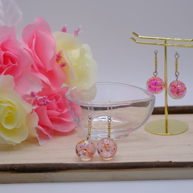 柴田美穂が撮影した「ハンドメイドピアス」の写真