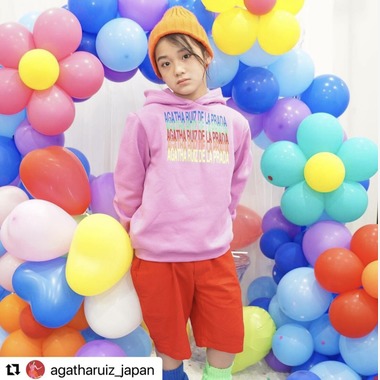 iolis photo&decorationが出張撮影した「名古屋市内出張、国際会議場、百貨店、ビーチ、公園などのロケにも対応致します」の家族写真