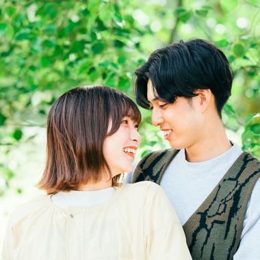 株式会社GESPが出張撮影した「公園_カップル記念撮影」の家族写真