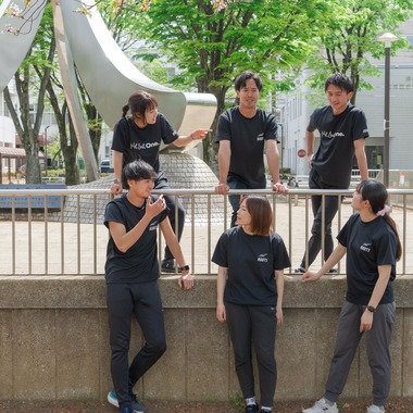 高橋佳五が撮影した「企業宣材写真・会社集合写真」の写真