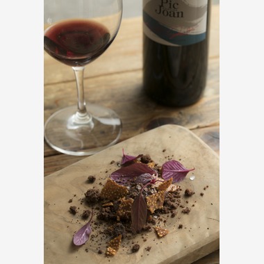 布川航太が撮影した「店舗撮影-ワインと料理」の写真