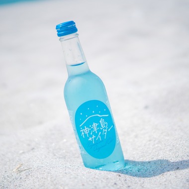 三橋宣貴が出張撮影した「神津島旅行の思い出（もの）」の家族写真