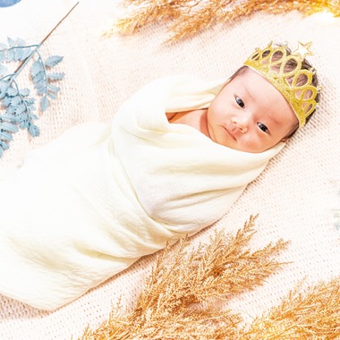 髙橋武が撮影した「ニューボーンフォト」の写真