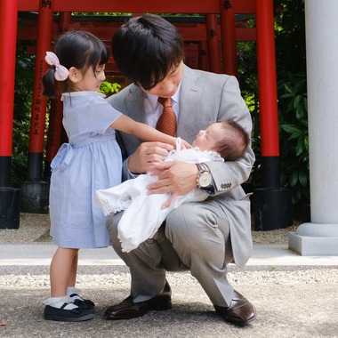 高夏写真店が出張撮影した「お宮参りの撮影」の家族写真