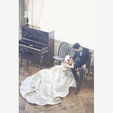 PHOTO STUDIO LUXE-スタジオリュクス-	が撮影した「スタジオフォト」のウェディングフォト