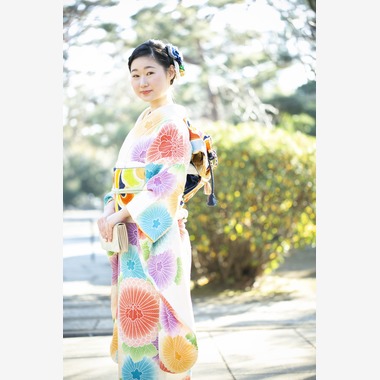 布川航太が出張撮影した「成人撮影」の家族写真