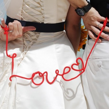 Photo taken by Avenir - Beach Photo wedding