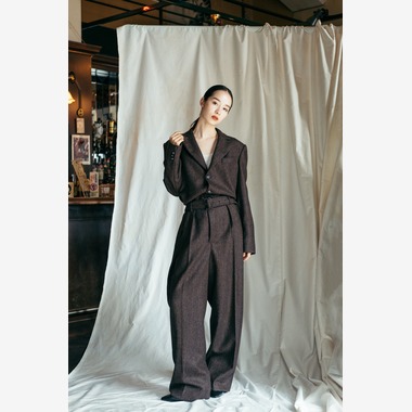 スタジオトモロが撮影した「ブランド ルック撮影」の写真