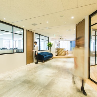 Nobuhiro Toyaが撮影した「モバイルインターネットキャピタル株式会社＠霞が関 HP用撮影」の写真