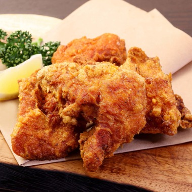 森安　照が撮影した「居酒屋さん・唐揚げ・おむすび・チャーハン・焼きそば・だし巻き卵」の写真