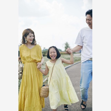 NISHIMURA AKINOBUが出張撮影した「家族フォト@二子玉川公園」の家族写真