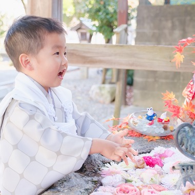 高夏写真店が出張撮影した「七五三の撮影」の家族写真