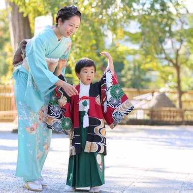 出張撮影　FotoMatograph　間藤　恒が出張撮影した「20.10.26-横山様　熊野神社」の家族写真