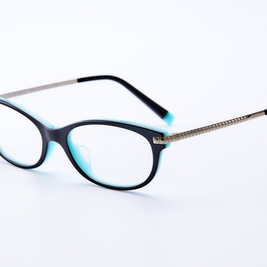 まるやゆういち が撮影した「メガネ撮影（百貨店様等用途）」の写真