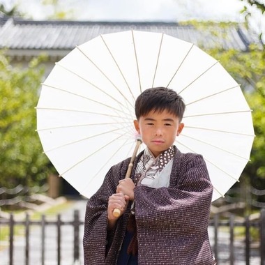 中井企画が出張撮影した「ハーフ成人式」の家族写真