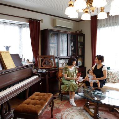 村田わかな広告写真が出張撮影した「東急多摩田園都市アライエイメージ写真」の家族写真