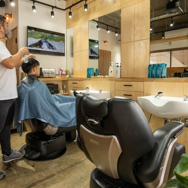 元木 ヒデが撮影した「THIRD Cut Shop」の写真