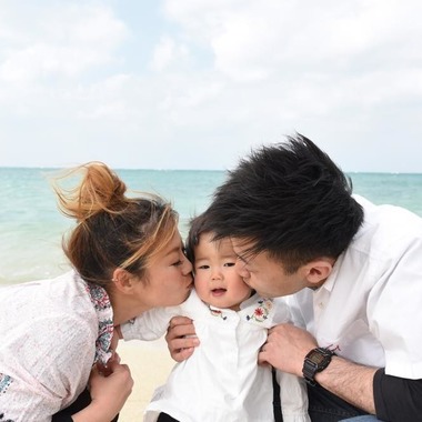 Avenir（山宮 敏明）が撮影した「ビーチファミリーフォト」の写真