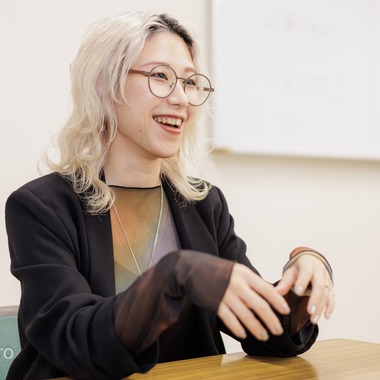 ABNフォトが撮影した「ビジネスポートレート（女性）」の写真