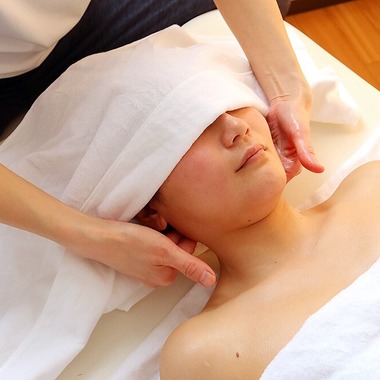 世登理恵が撮影した「サロン撮影」の写真