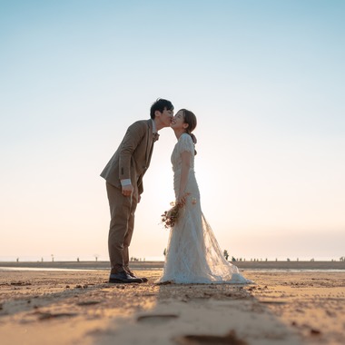 フォトグラファー笹が撮影した「香川県 父母ヶ浜 前撮り」のウェディングフォト
