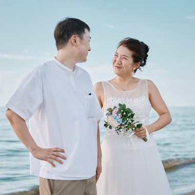 児玉 一成が撮影した「ウェディング前撮り（内灘海岸）」の写真