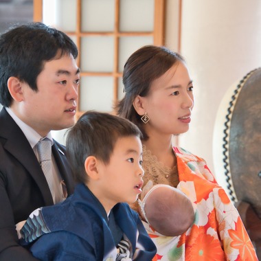坂田年彦が出張撮影した「七五三・お宮参り」の家族写真