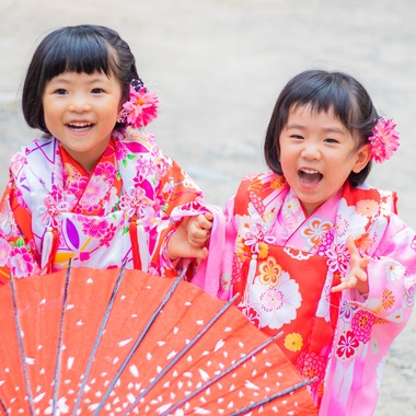 出張撮影サービス「ミライフォト」が撮影した「仲良し家族ペアで七五三撮影」の写真