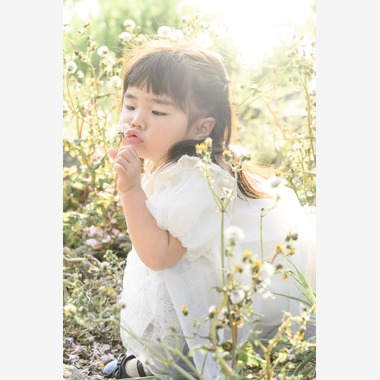 photoYoshitakeが出張撮影した「公園にて」の家族写真