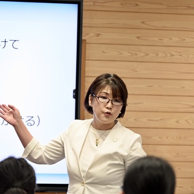Sunnydays prismが撮影した「講演 中学校」の写真