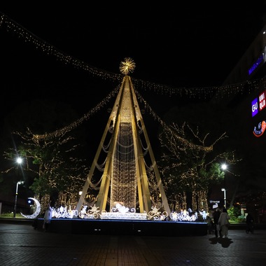 ＮＫ フォトエージェンシーが撮影した「建物・風景写真③(多摩センター駅前イルミネーション）」の写真
