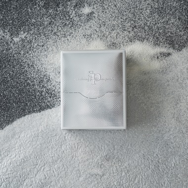 笠井鉄正写真事務所が撮影した「健康食品会社HP・カタログ用商品撮影」の写真