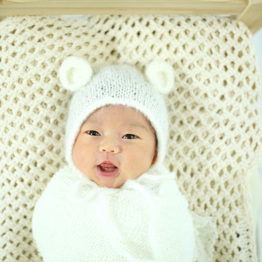 出張撮影HUG TIMEが撮影した「ニューボーンフォト＠自宅撮影」の写真