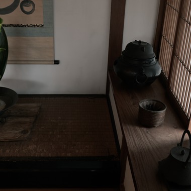 菅悠生が撮影した「屋内」の写真