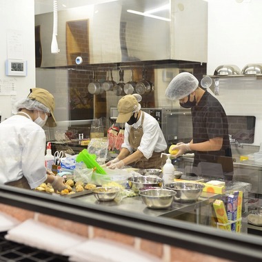 エンリッチ フォトグラフィーが撮影した「インタビュー取材(仕事風景)」の写真