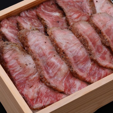 森安　照が撮影した「ステーキ・シーフード・サラダ」の写真